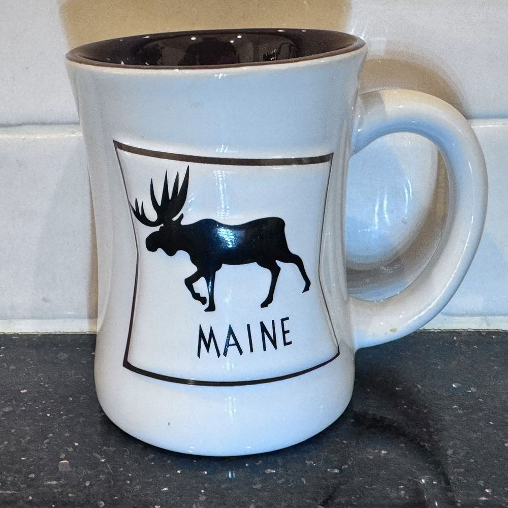 Maine Moose Coffee Mug Cream Speckled Ceramic Rustic Wildlife Souvenir Cup